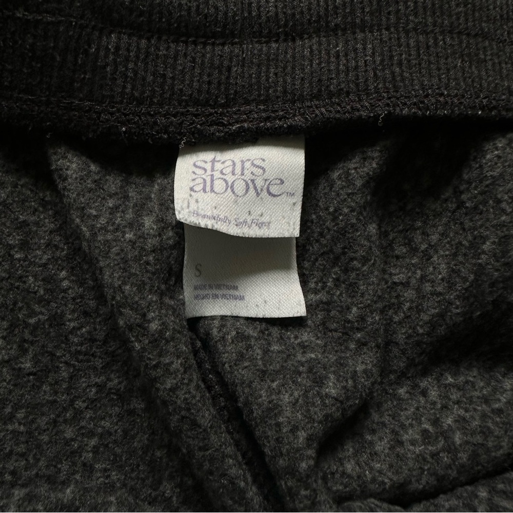 stars above Dark Grey Jogger Sweatpants - Picture 2 of 3